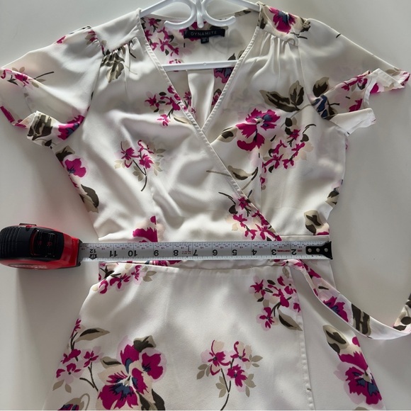 Dynamite Floral Wrap Summer Dress - Picture 6 of 9